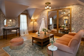 28 - Brookside Gardens - BGDN - The Suite - Get Ready Suite