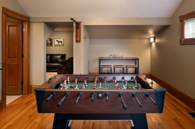 32 - Brookside Gardens - BGDN - The Lounge - Get Ready Suite