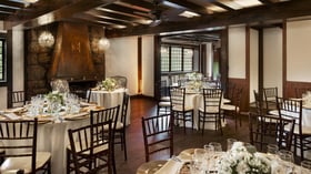 2 - Craftwood Peak - CRPK - Fireside Lodge - Reception