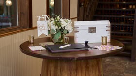 24 - Craftwood Peak - CRPK - craftwood Bar - Welcome Table