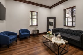 18 - Eagle Ridge - EAGR - Grooms Suite - Get Ready Suite