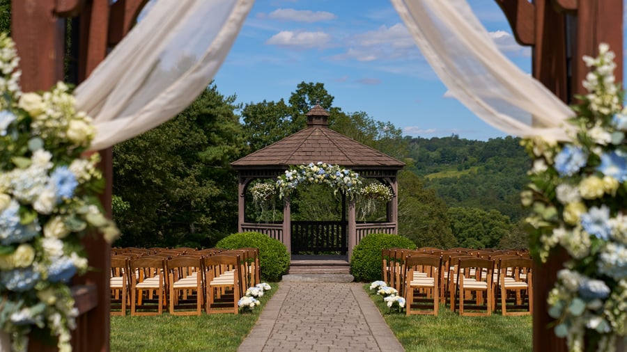 13 - Fern Hill Barn - FERN - Gazebo Ceremony - Outdoor Ceremony