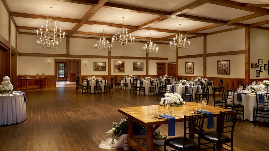 39 - Fern Hill Barn - FERN - Hilltop Ballroom - Reception