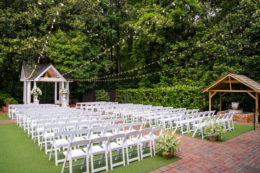 01 - Flint Hill - FLIN - Courtyard Ceremony - Outdoor Ceremony