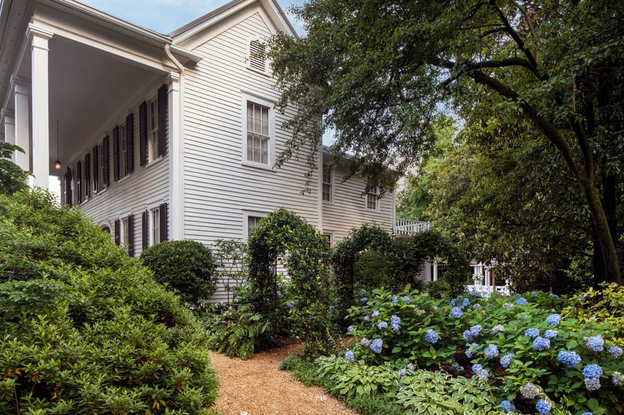 13 - Flint Hill - FLIN - Gardens - Outdoor