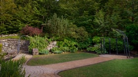 17 - Granite Rose - GRAR - Embassy Garden - Outdoor Location