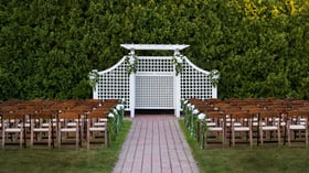 8 - Groveland Fairways - GROV - Terrace Garden - Ceremony