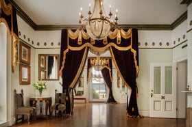 09 - Jefferson Street Mansion - JEFM  - Mansion - Parlor