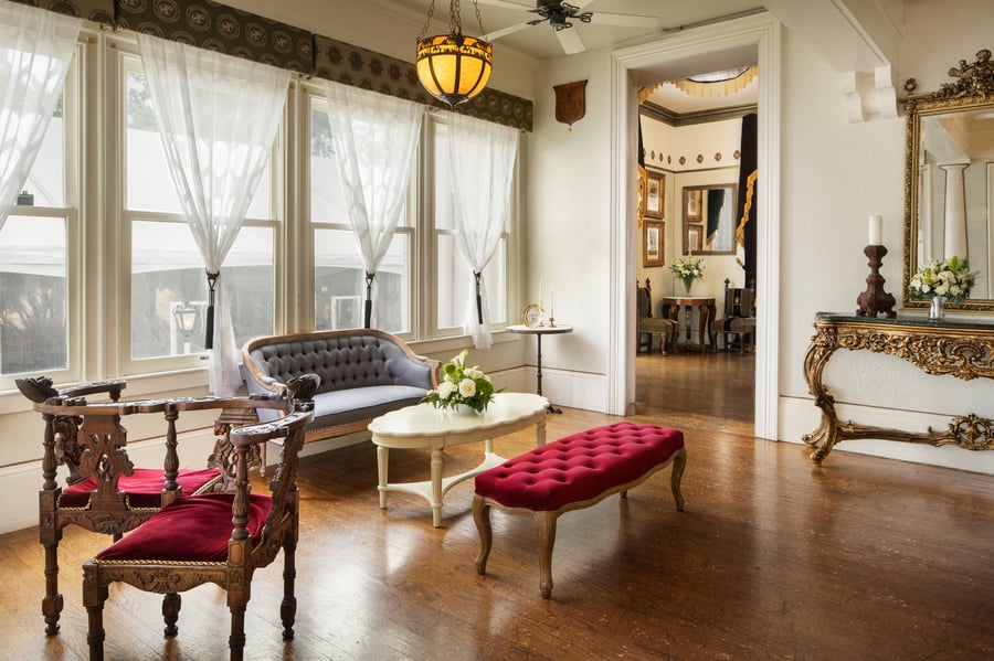 11 - Jefferson Street Mansion - JEFM  - Mansion - Parlor