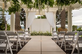12 - Jefferson Street Mansion - JEFM  - Colonnade Garden - Ceremony