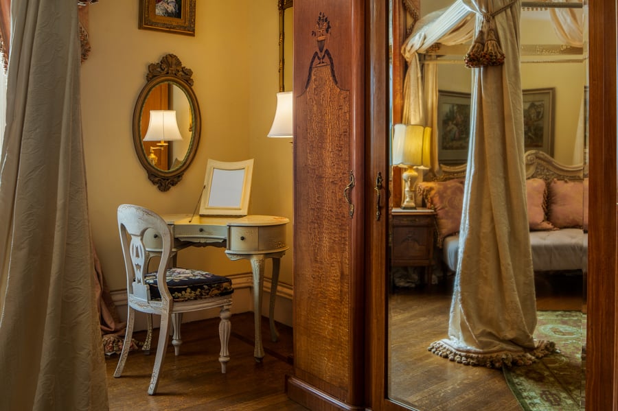 22 - Jefferson Street Mansion - JEFM  - The Suite - Get Ready Suite