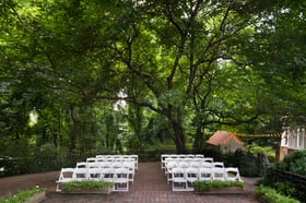 03 - Primrose Cottage - PRIM - Garden Terrace - Outdoor Ceremony