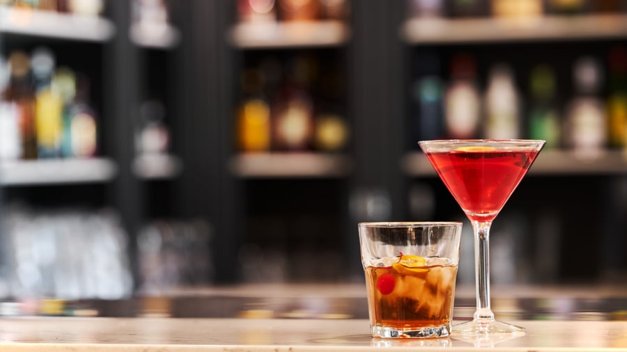 32 - Sterling Hills - STEH - Bar - Cocktail Detail