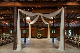 13 - Vinewood Stables - VINE - Barn Stables - Reception