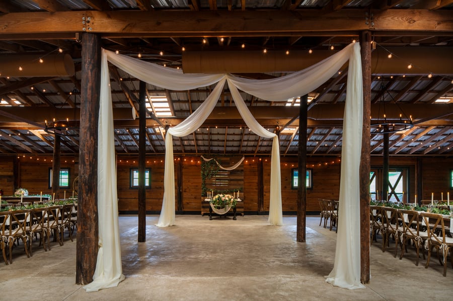 13 - Vinewood Stables - VINE - Barn Stables - Reception