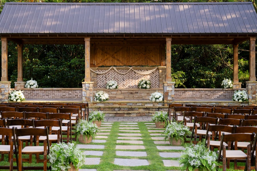 37 - Vinewood Stables - VINE - Ceremony Pavilion - Ceremony