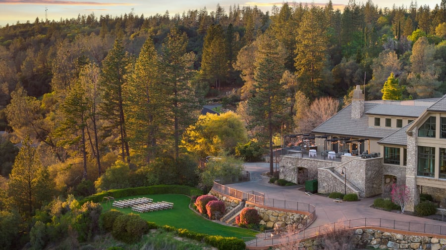 1 - Winchester Vista - WINC - Winchester Vista - Aerial overview of outdoor space