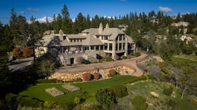 31 - Winchester Vista - WINC - Winchester Vista - Aerial overview of outdoor space