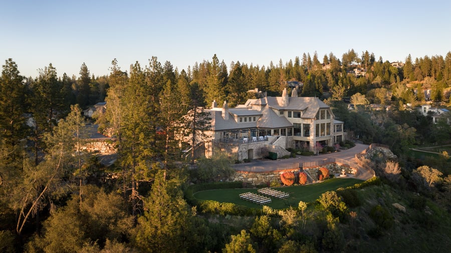 7 - Winchester Vista - WINC - Winchester Vista - Aerial overview of outdoor space