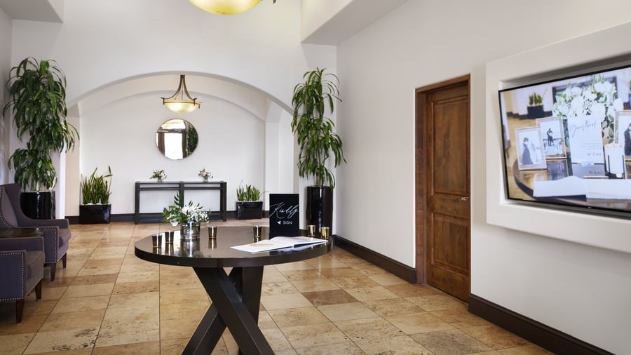 21 - Aliso Viejo - ALIV - Lobby - Entryway