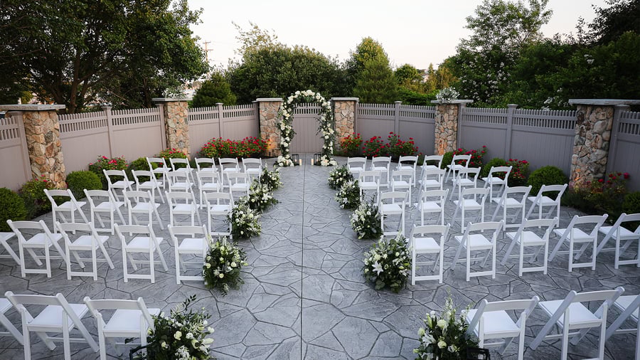 Garden with greenery and florals at Barker House by Wedgewood Events