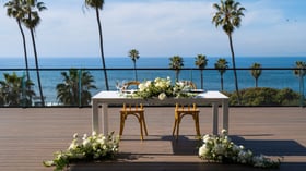La Jolla Cove Rooftop - Sweetheart Table