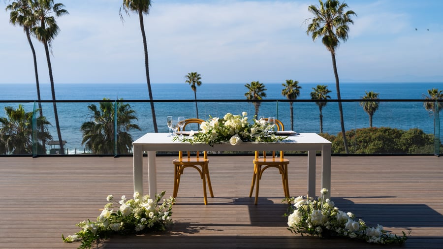 La Jolla Cove Rooftop - Sweetheart Table