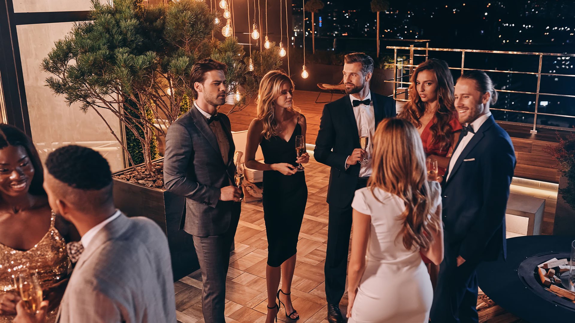 _0000_Engagement Parties by Wedgewood Events (14)
