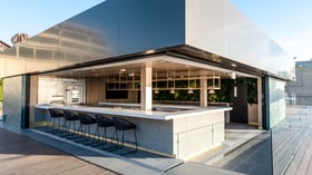 Rooftop bar with botanical wall - La Jolla Cove Rooftop by Wedgewood Events - 8