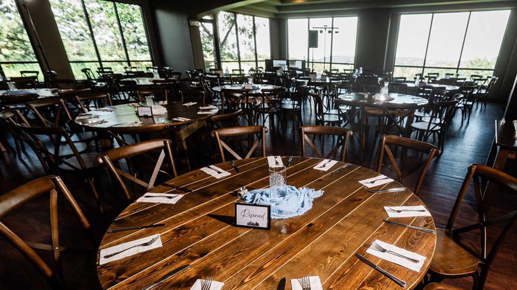 Curated visual reference: Visual Reference: The Pines Elegant Mountain Venue In Golden Co
