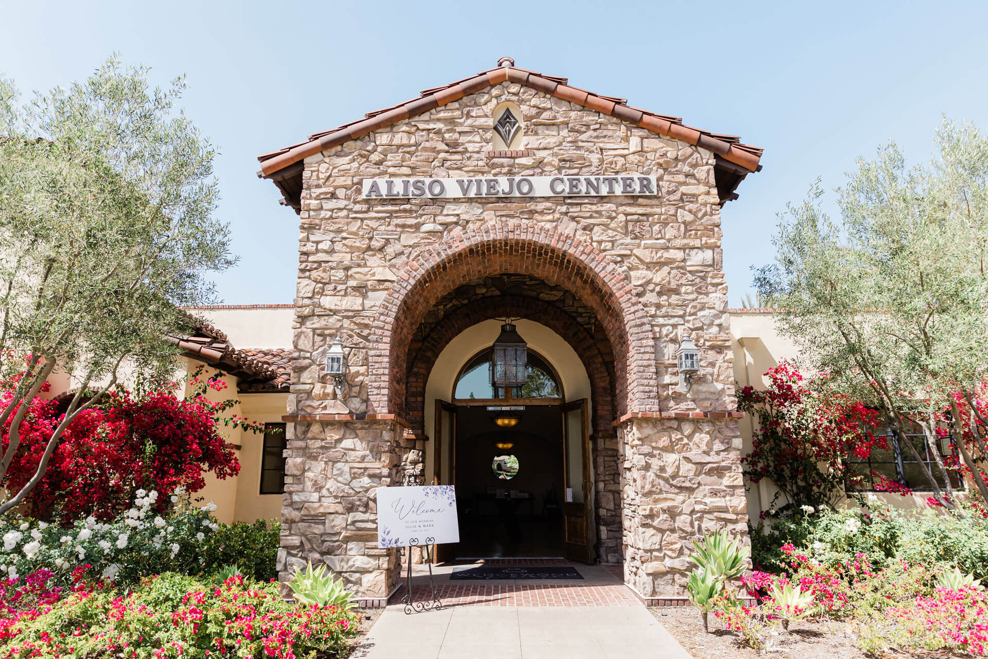 Aliso Viejo Modern Clubhouse with Scenic Views in CA